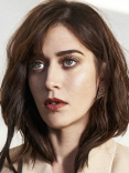 Lizzy Caplan